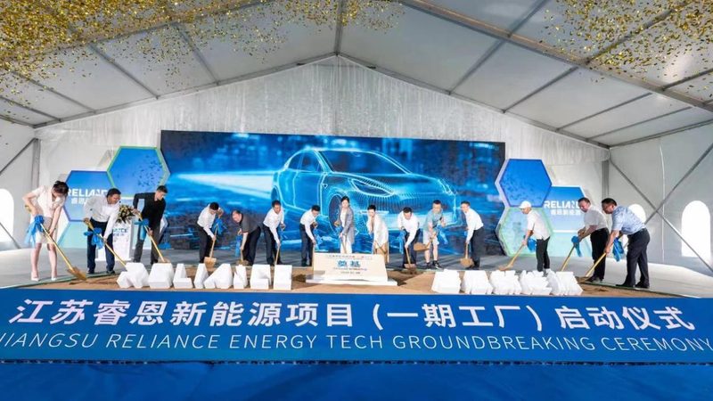 分布式光伏项目开发模式解析：从规划到并网